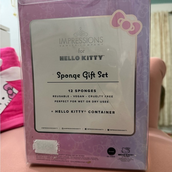 Hello Kitty Set - Picture 6 of 8